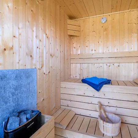 Hausboot Seeadler Ihre Private Auszeit Am Wasser Mit Sauna, Hunde Willkommen 别墅